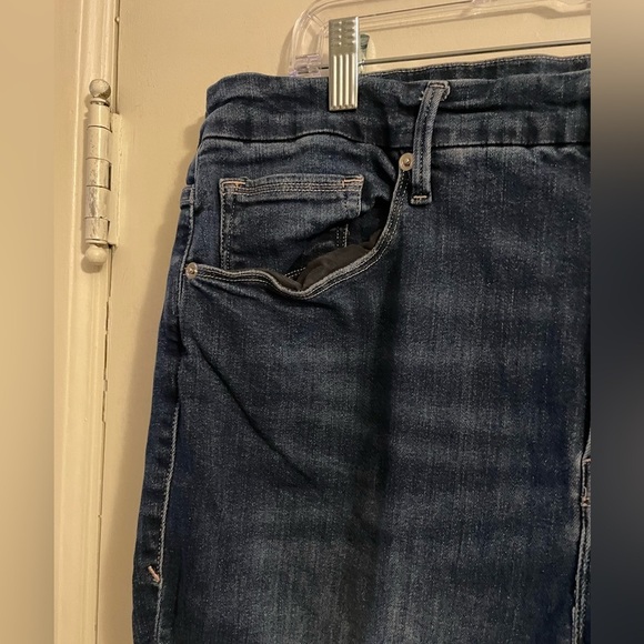 Good American Good Legs Crop Jeans Size 22 - Picture 9 of 12